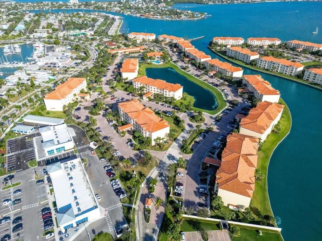 6 Harbour Isle Drive E, Unit 205, Fort Pierce, FL 34949 Photo