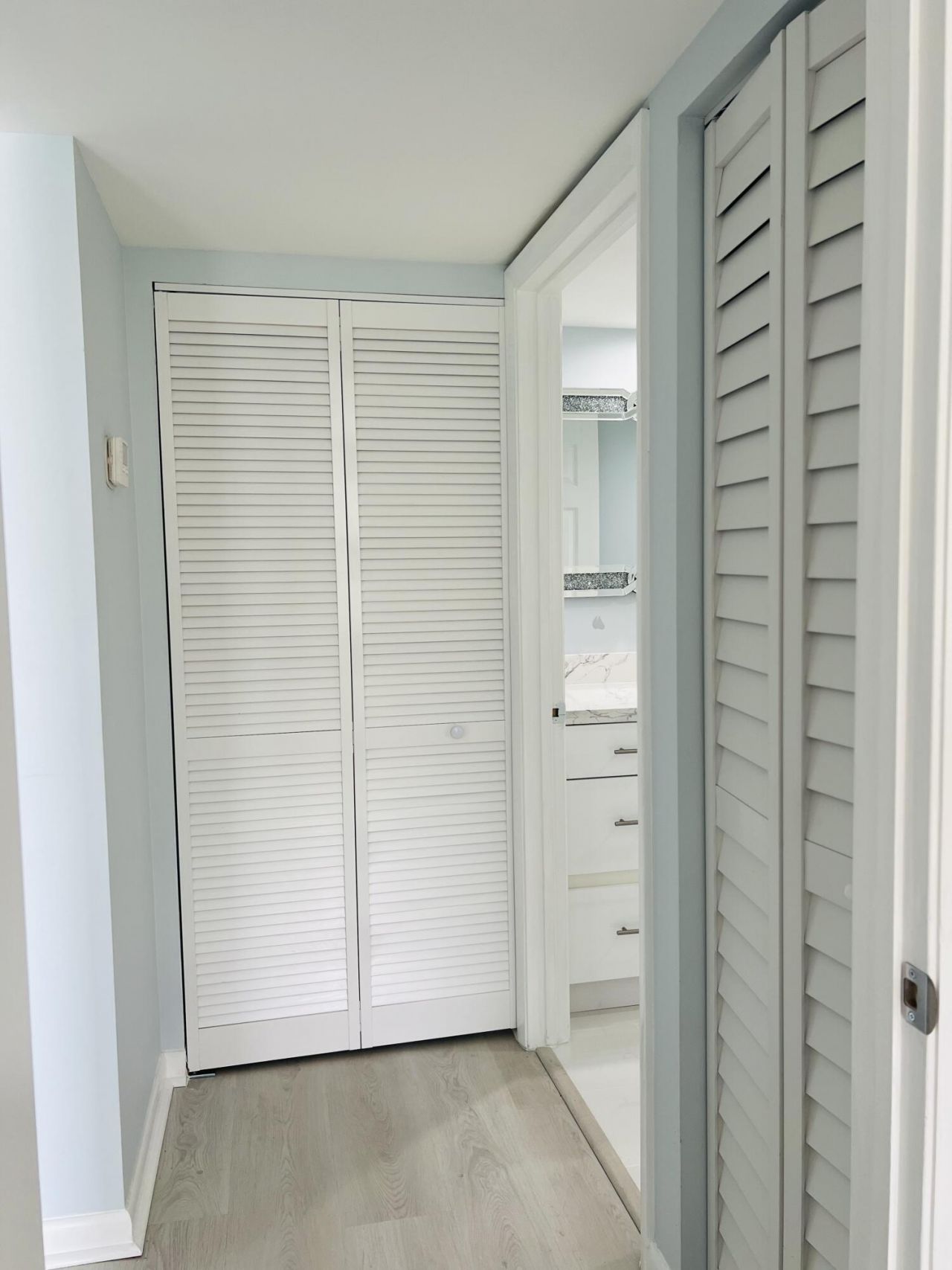3635 Whitehall Drive, Unit 404, West Palm Beach, FL 33401 Photo