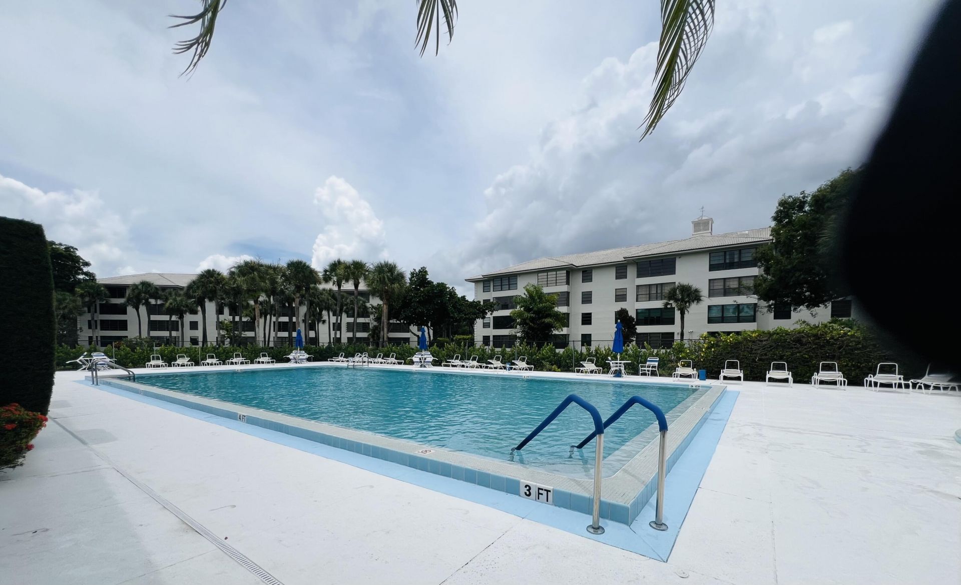 3635 Whitehall Drive, Unit 404, West Palm Beach, FL 33401 Photo