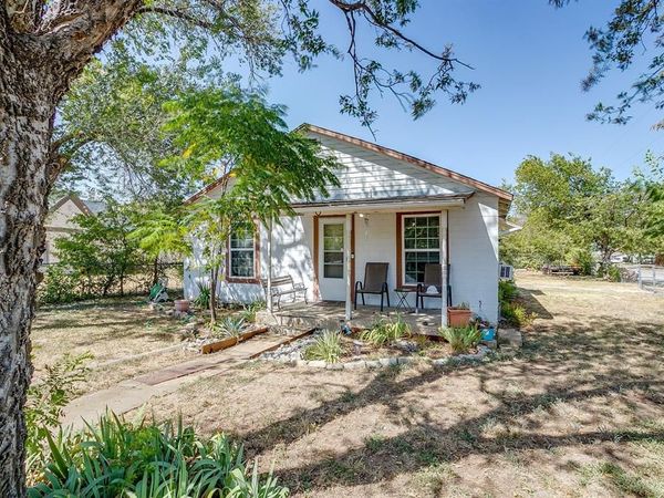 3300 31st Street, Fort Worth, TX 76106