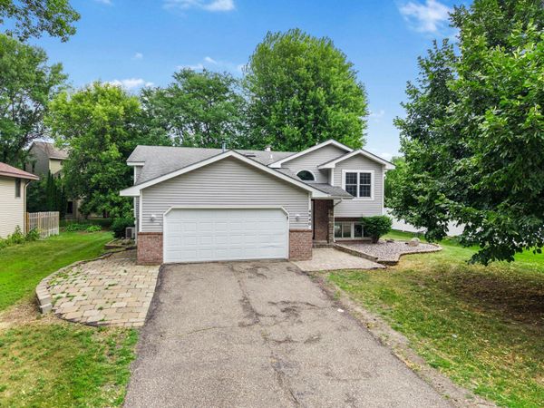 4840 Evergreen Lane N, Plymouth, MN 55442