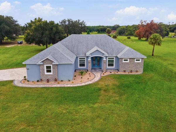 5489 NANTAHALA LANE , LADY LAKE, FL 32159