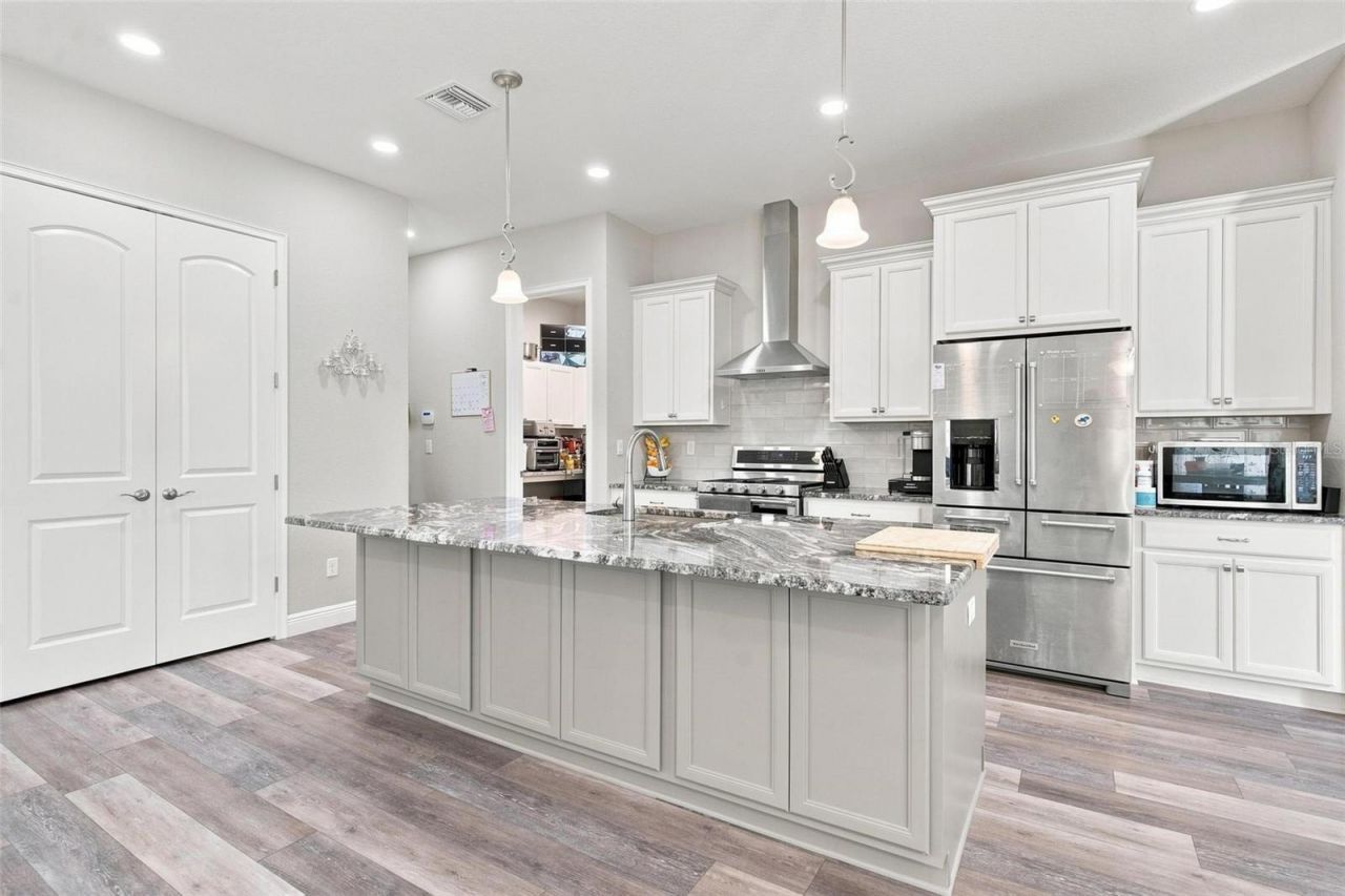 5489 Nantahala Lane, Lady Lake, FL 32159 Photo
