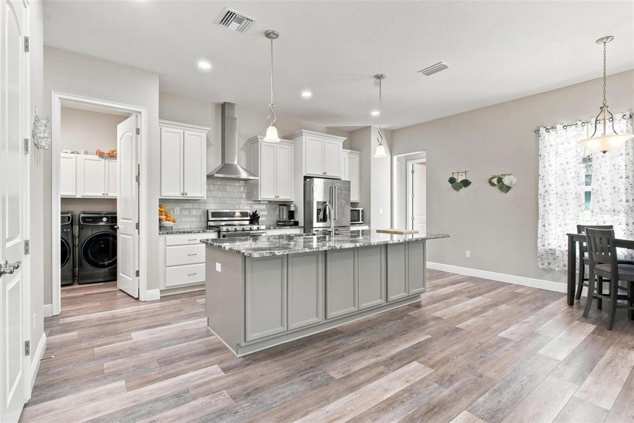 5489 Nantahala Lane, Lady Lake, FL 32159 Photo
