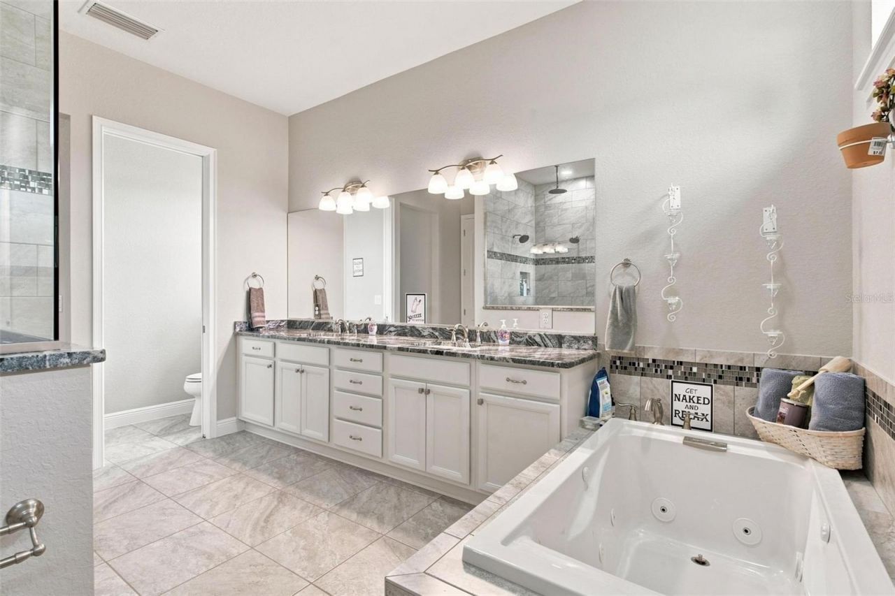 5489 Nantahala Lane, Lady Lake, FL 32159 Photo