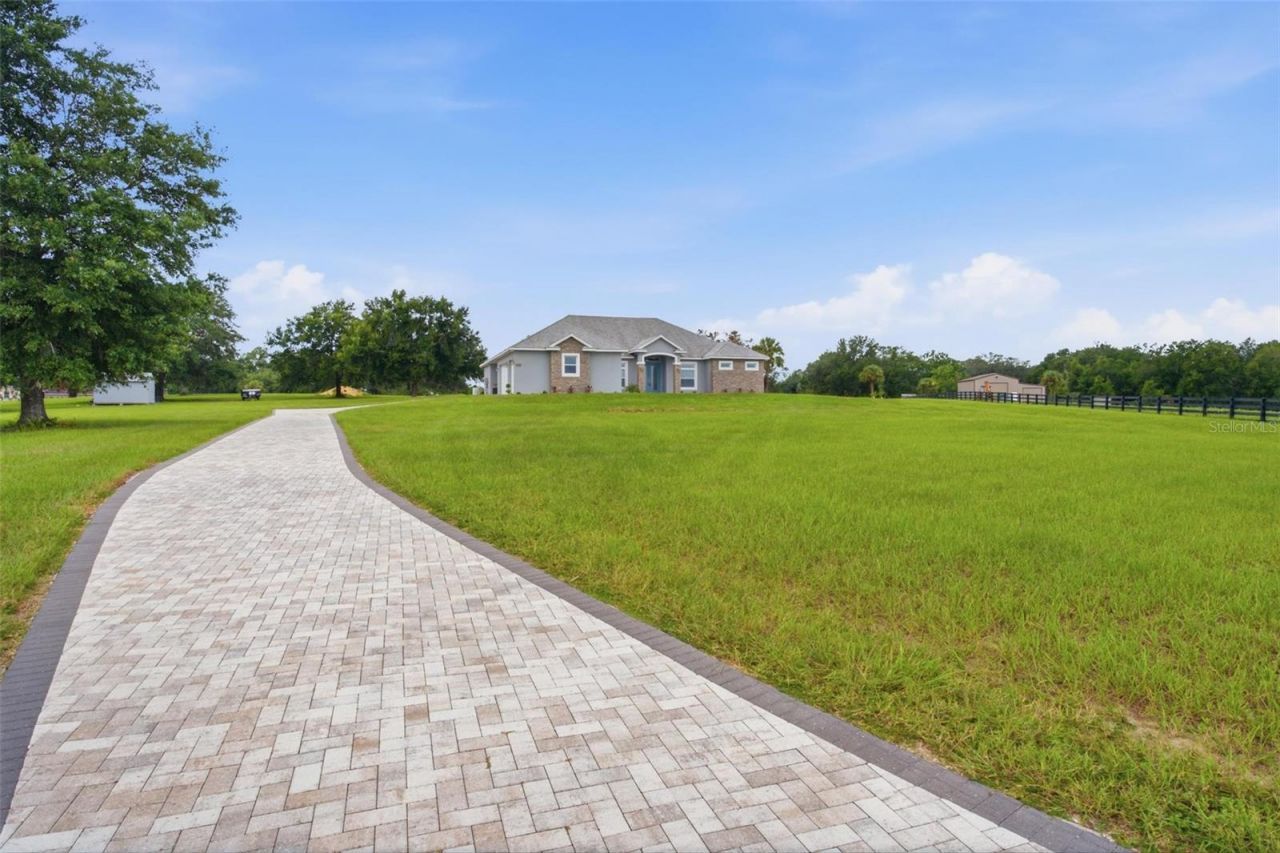 5489 Nantahala Lane, Lady Lake, FL 32159 Photo