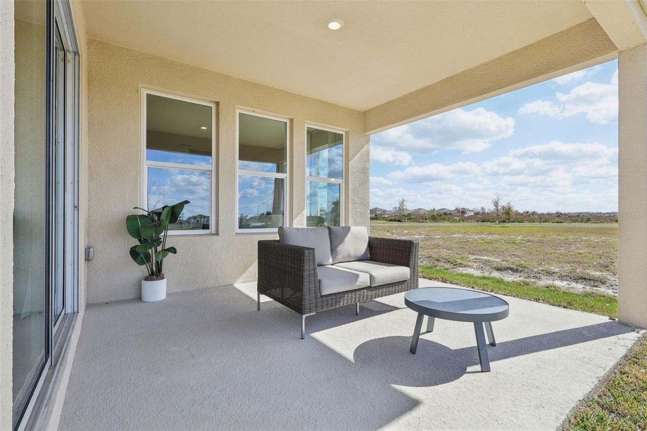 8595 Hempstead Way , Mount Dora, FL 32757 Photo