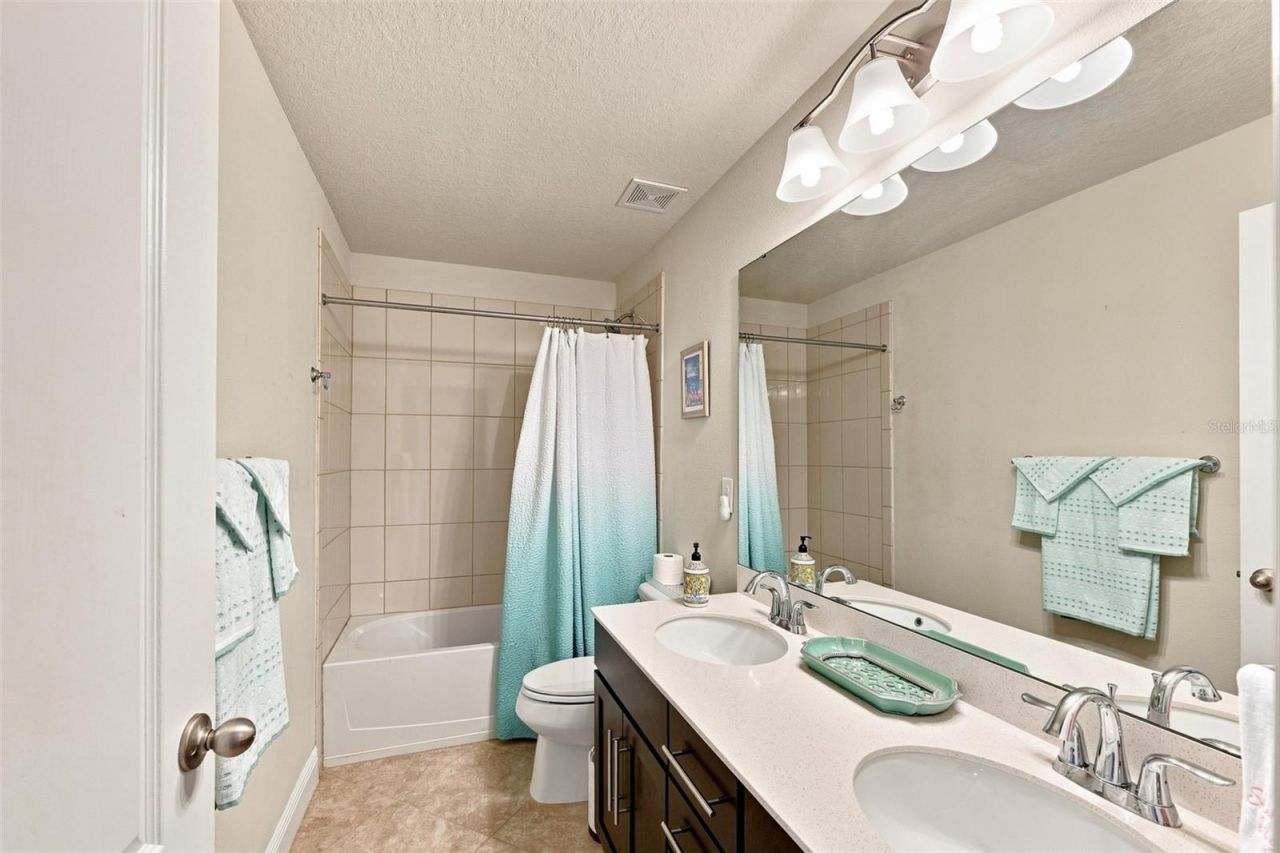 11156 Spring Point Circle , Riverview, FL 33579 Photo