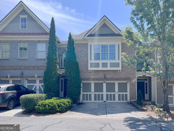 7945 Highland Bluff, Sandy Springs, GA 30328
