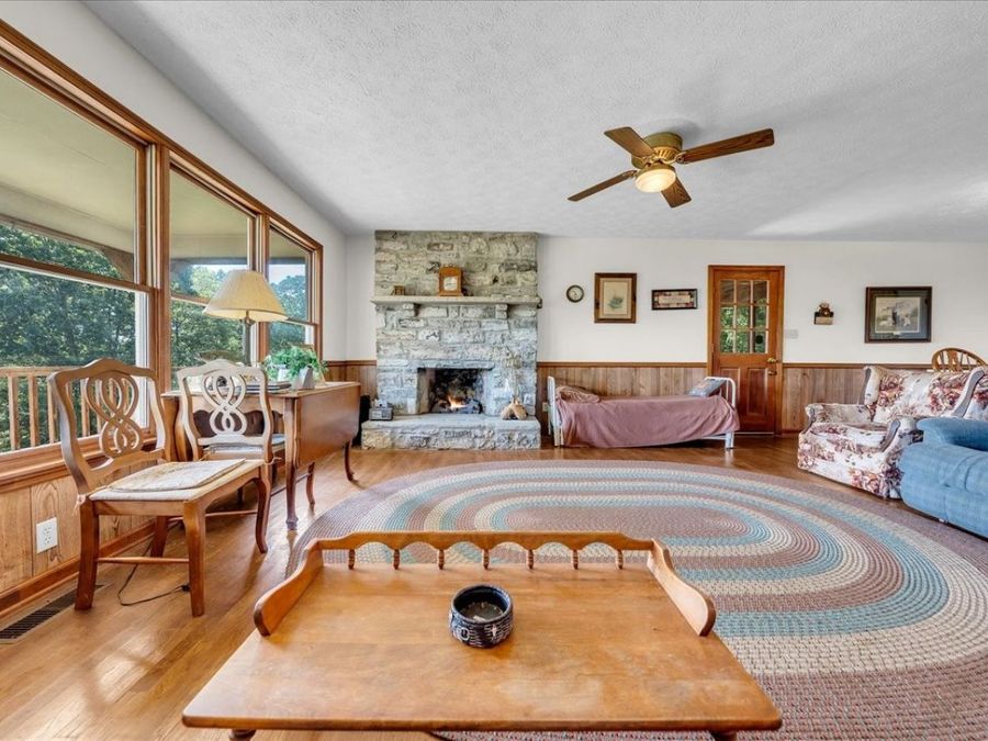Property Image 37