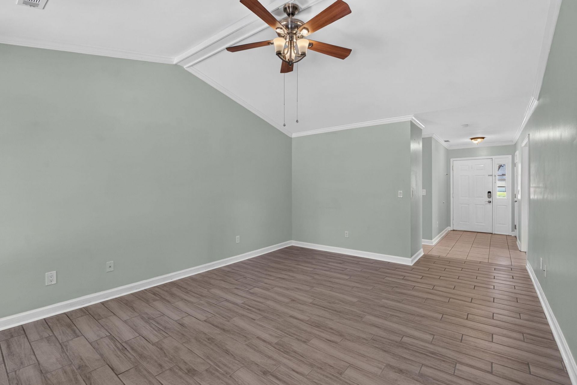 4716 Landerwood Court Photo 11