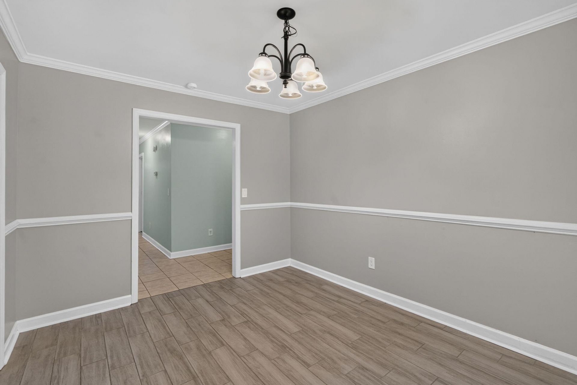 4716 Landerwood Court Photo 14