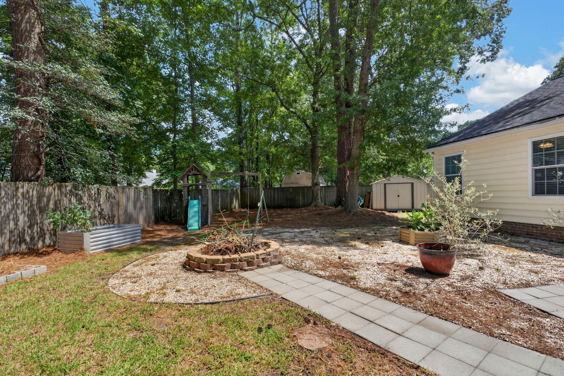 4716 Landerwood Court Photo 23