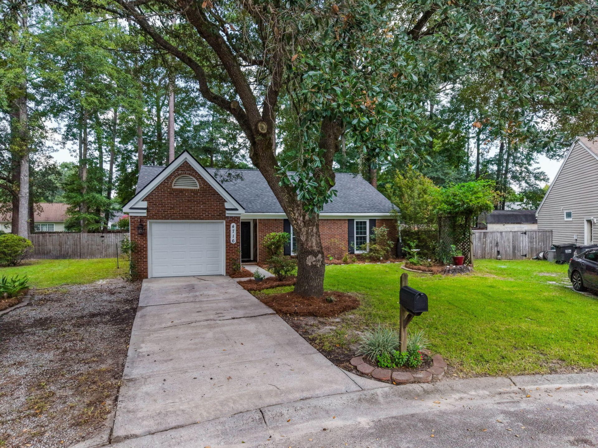 4716 Landerwood Court Photo 36