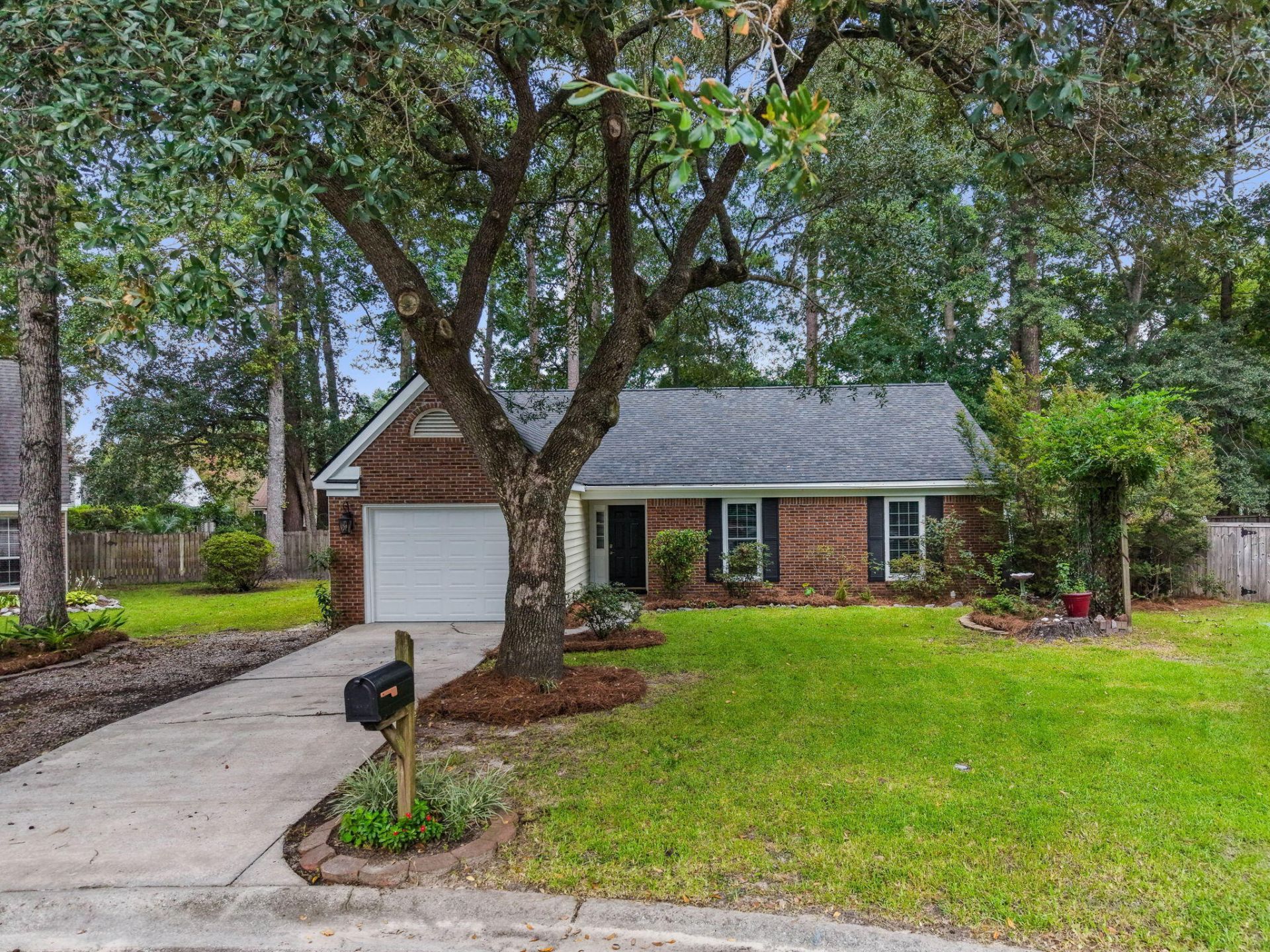 4716 Landerwood Court Photo 38