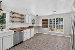 4716 Landerwood Court photo 4