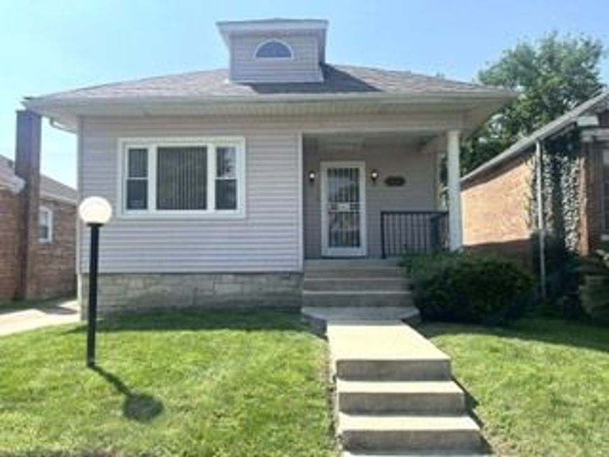 Main Photo