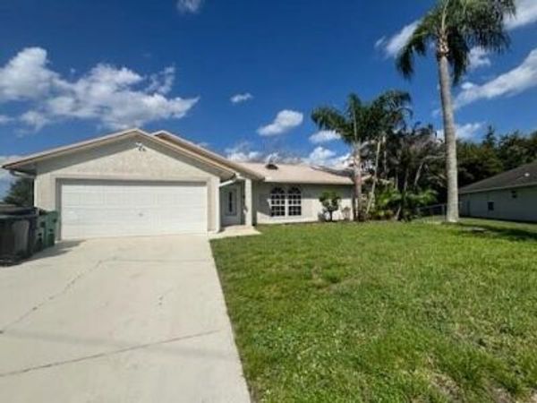 2341 SW LAWFORD Street, Port St. Lucie, FL 34953