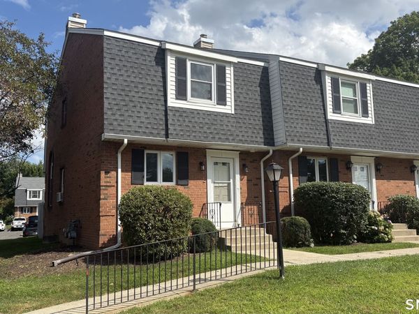 1165 Enfield, Unit 1, Enfield, CT 06082