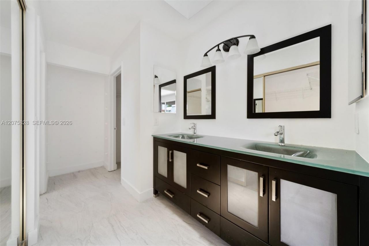 1401 NE 9th St , Unit 26, Fort Lauderdale, FL 33304 Photo