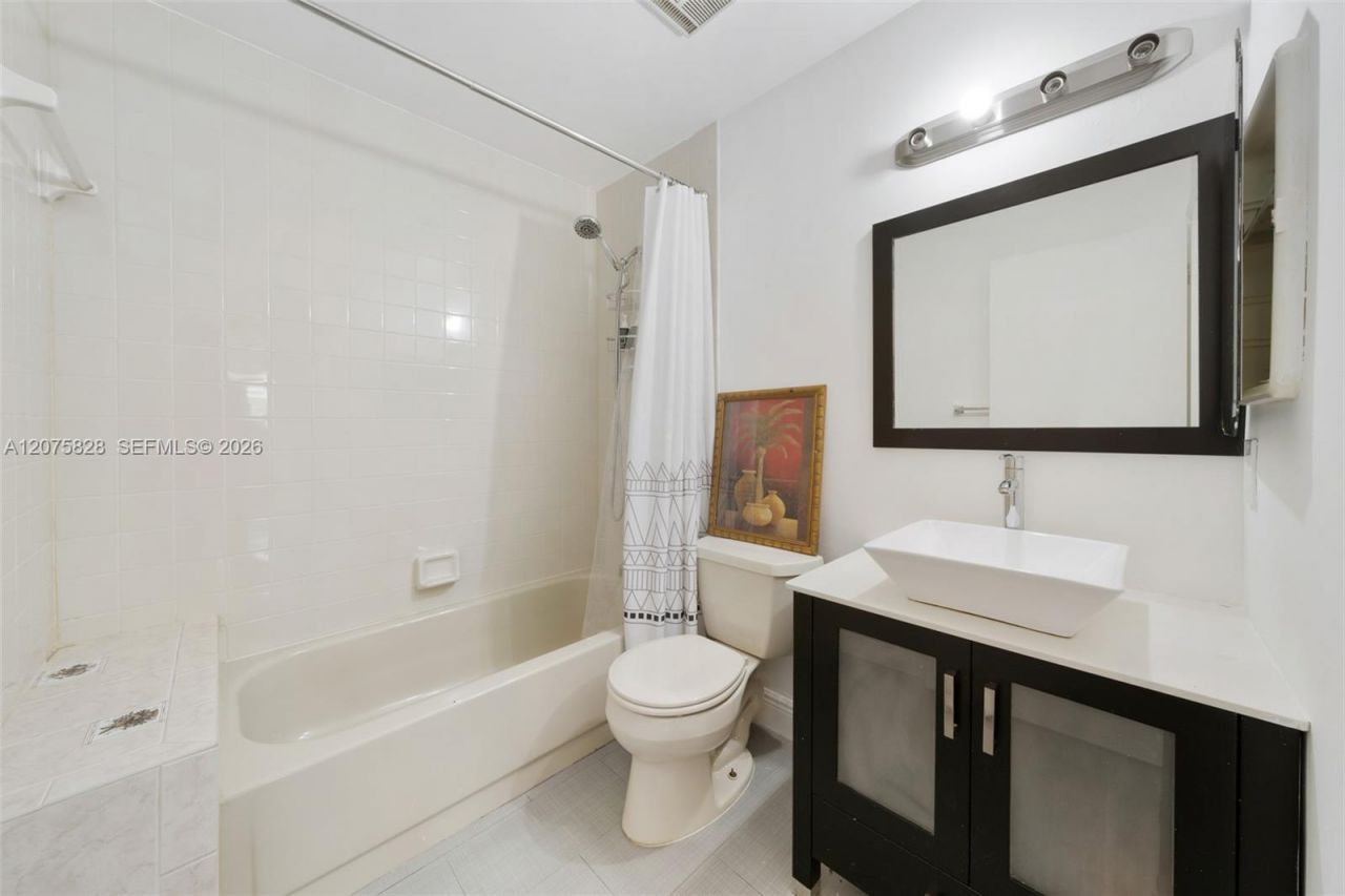 1401 NE 9th St , Unit 26, Fort Lauderdale, FL 33304 Photo