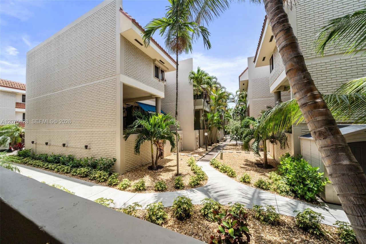 1401 NE 9th St , Unit 26, Fort Lauderdale, FL 33304 Photo