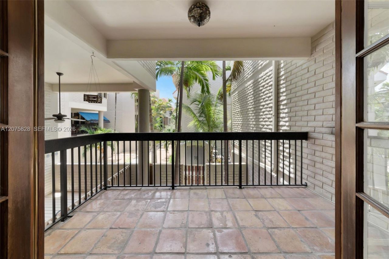1401 NE 9th St , Unit 26, Fort Lauderdale, FL 33304 Photo