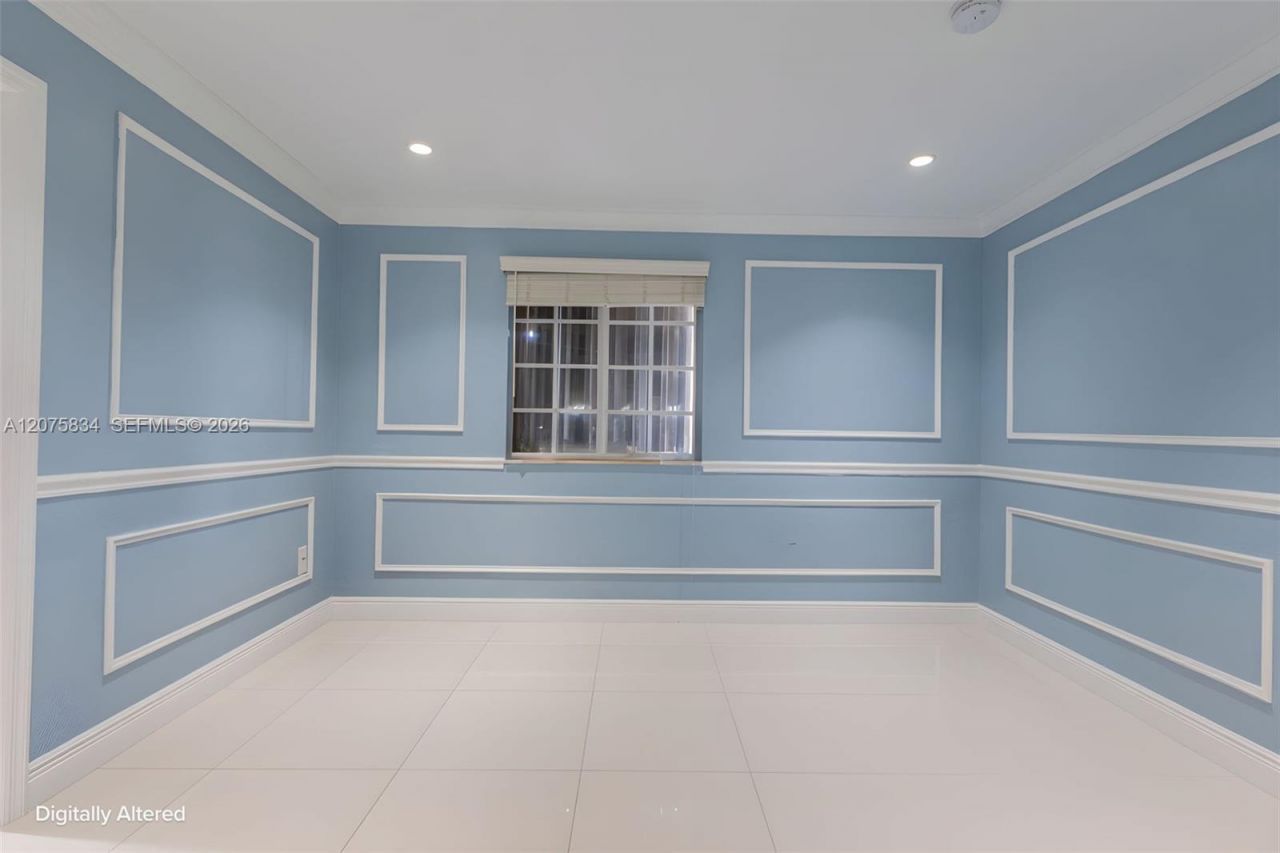 9425 NW 114th Ln , Unit 3, Hialeah Gardens, FL 33018 Photo