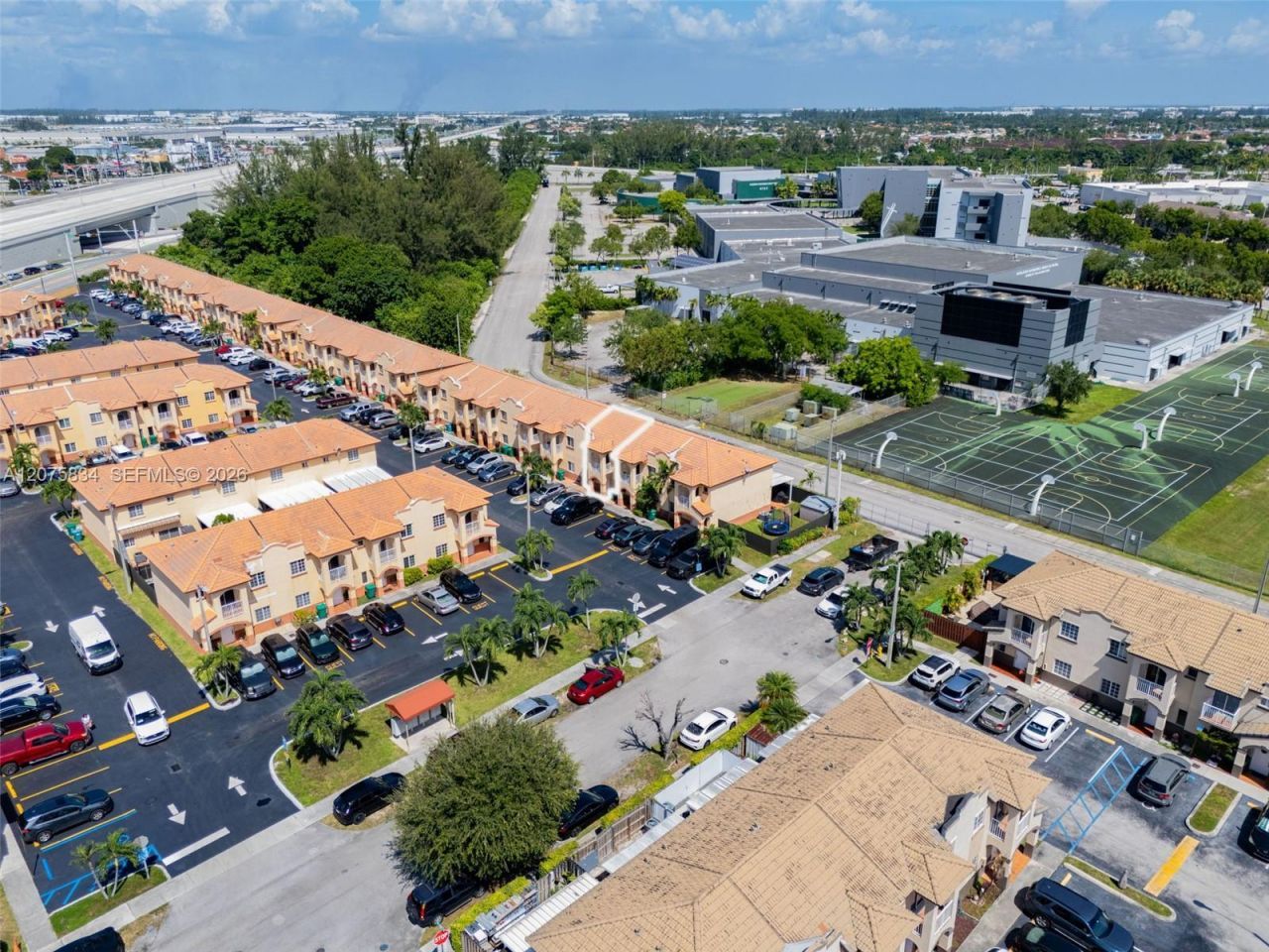 9425 NW 114th Ln , Unit 3, Hialeah Gardens, FL 33018 Photo