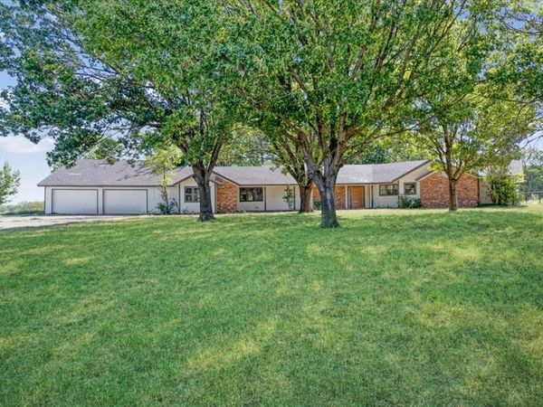 5292 Preston Road, Denison, TX 75020