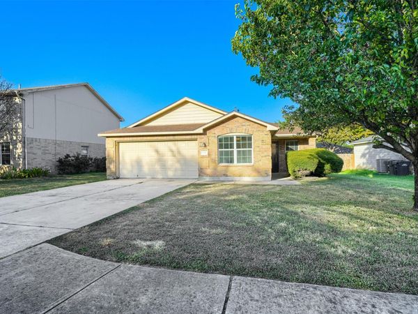 708 Pampas Ricas DR, Leander, TX 78641