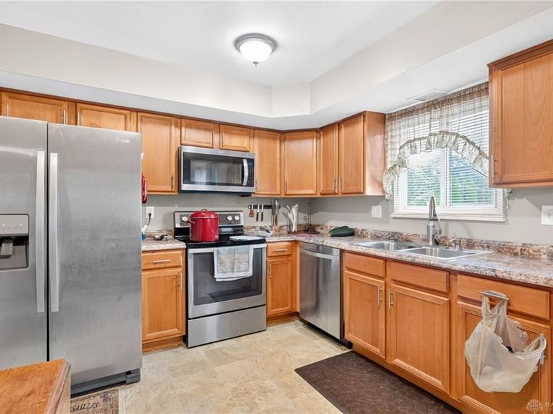 5954 Norwell Drive, West Carrollton, OH 45449 Photo 13