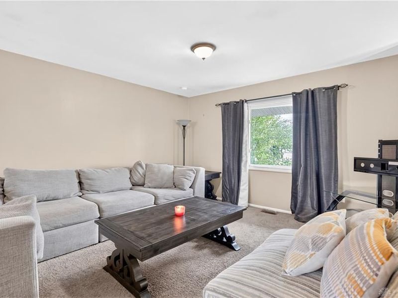 5954 Norwell Drive, West Carrollton, OH 45449 Photo 6