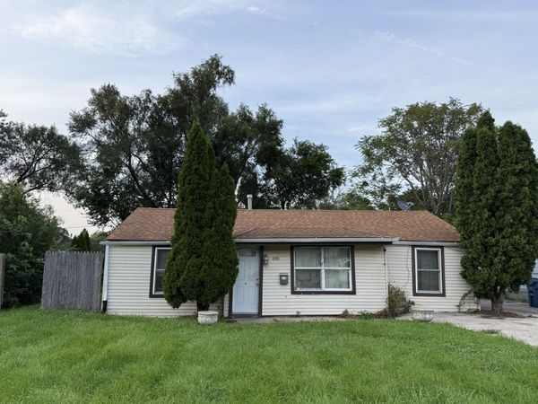 600 Parker Avenue , Aurora, IL 60505