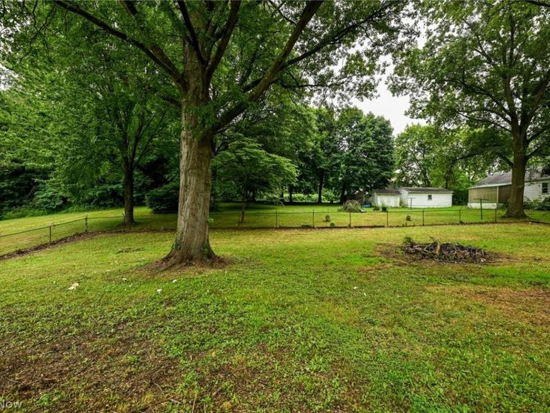 2933 S Hametown Road, Norton, OH 44203 Photo 16