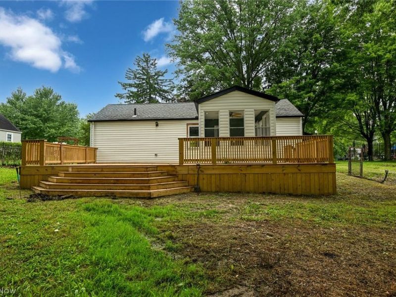 2933 S Hametown Road, Norton, OH 44203 Photo 9