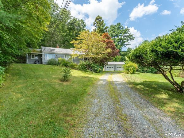 883 River , Mystic, CT 06355
