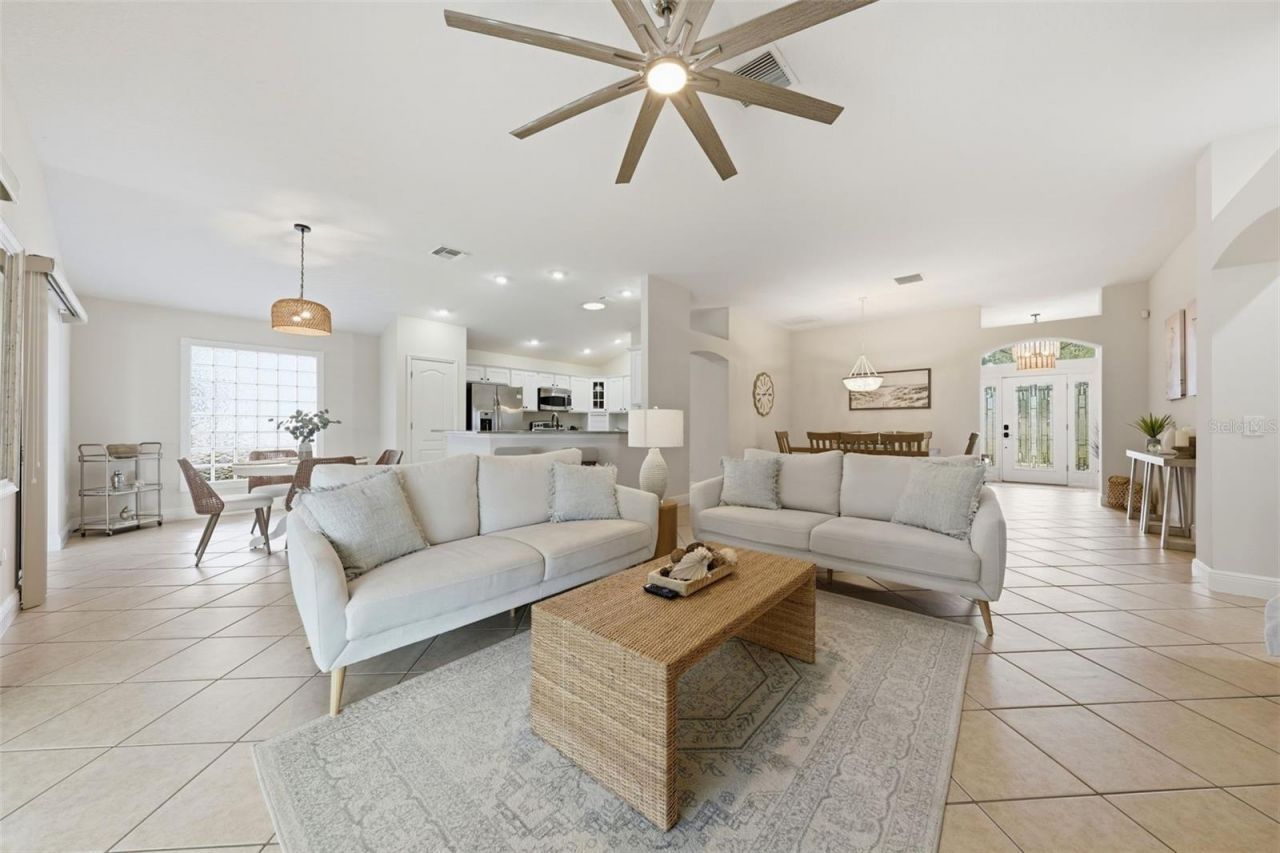 1064 Alcove Loop, The Villages, FL 32162 Photo