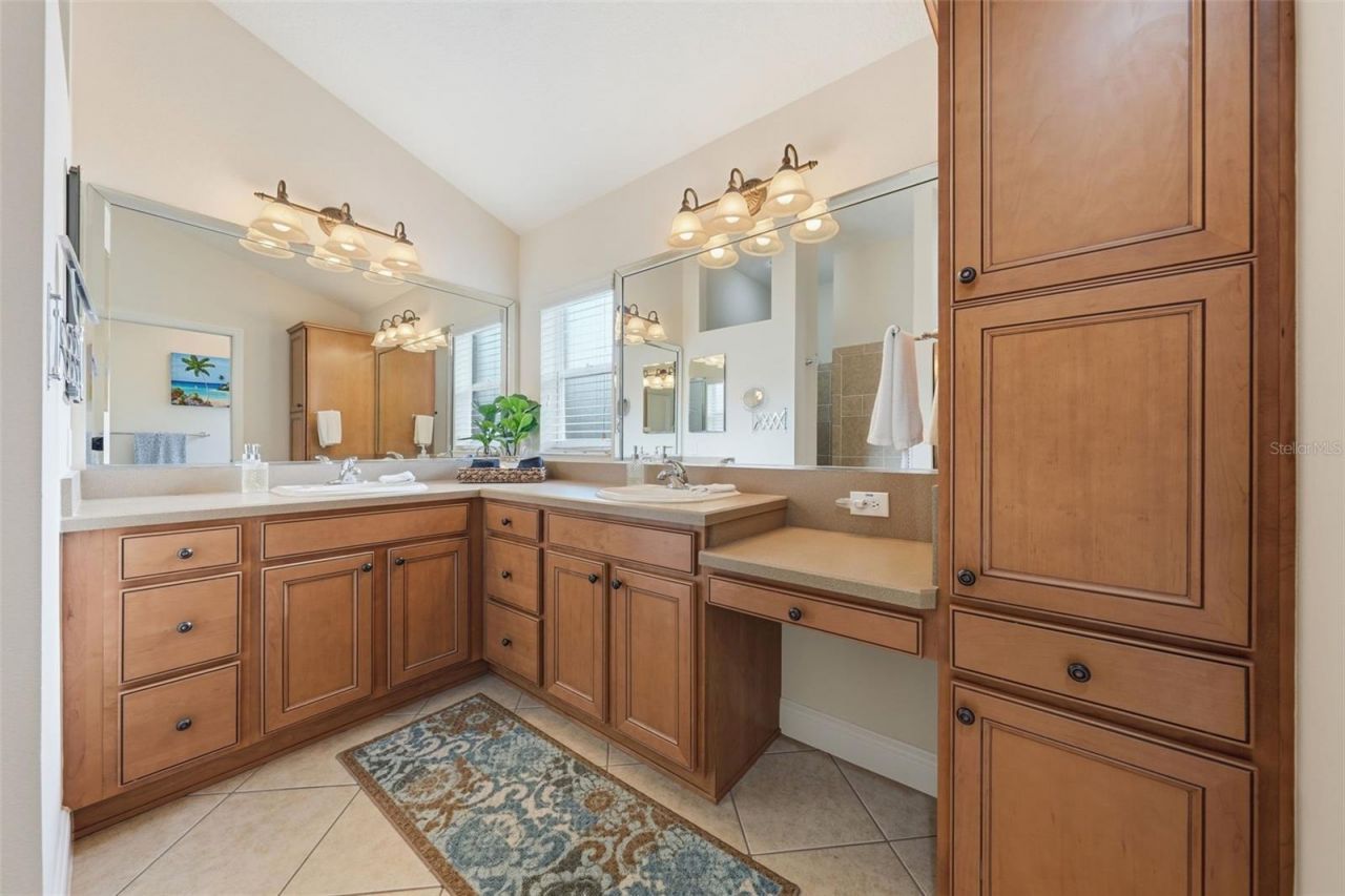 1064 Alcove Loop, The Villages, FL 32162 Photo