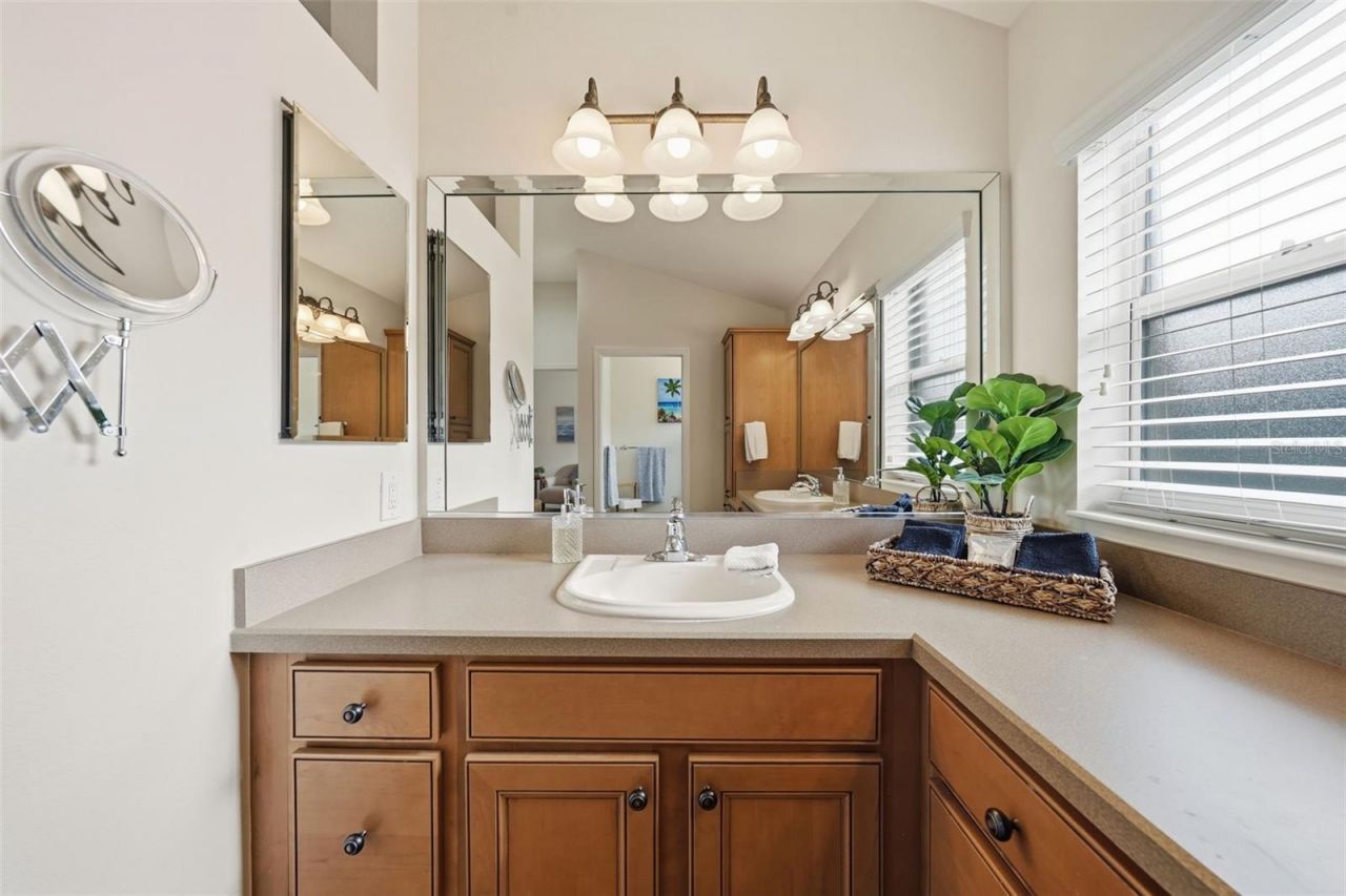 1064 Alcove Loop, The Villages, FL 32162 Photo