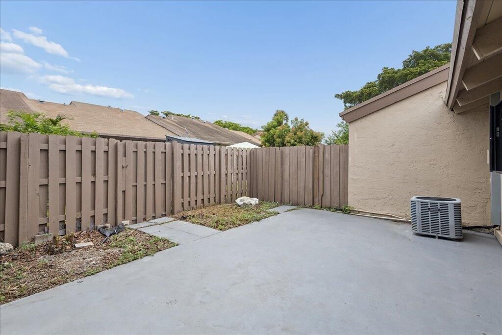 2062 SW 82nd Avenue, Davie, FL 33324 Photo