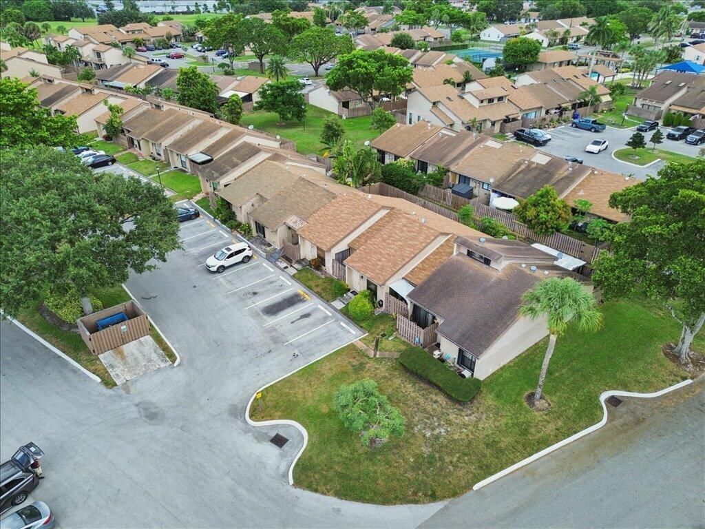 2062 SW 82nd Avenue, Davie, FL 33324 Photo
