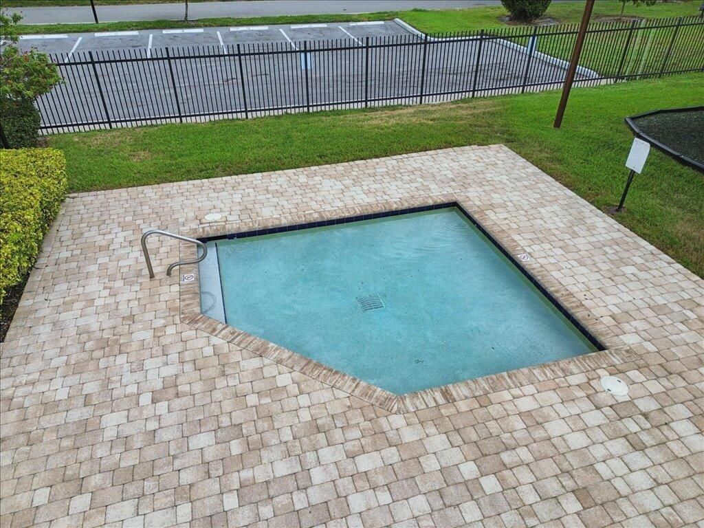 2062 SW 82nd Avenue, Davie, FL 33324 Photo