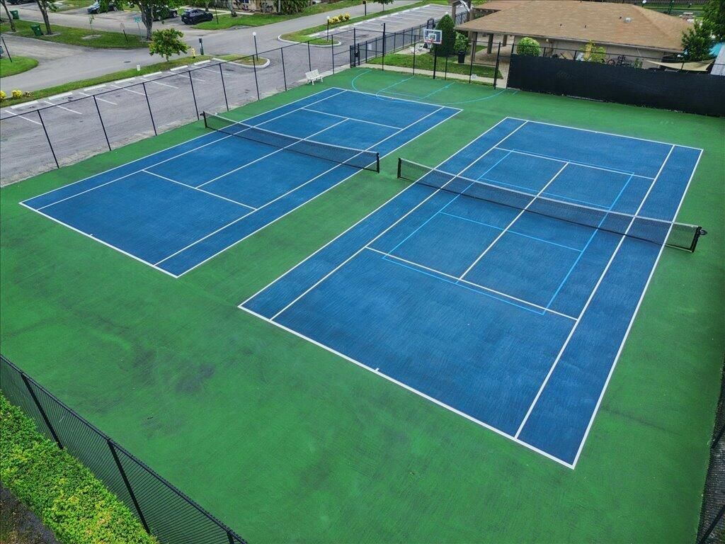 2062 SW 82nd Avenue, Davie, FL 33324 Photo