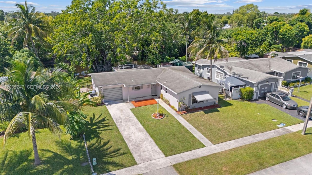 6840 SW 10th Ct , North Lauderdale, FL 33068 Photo