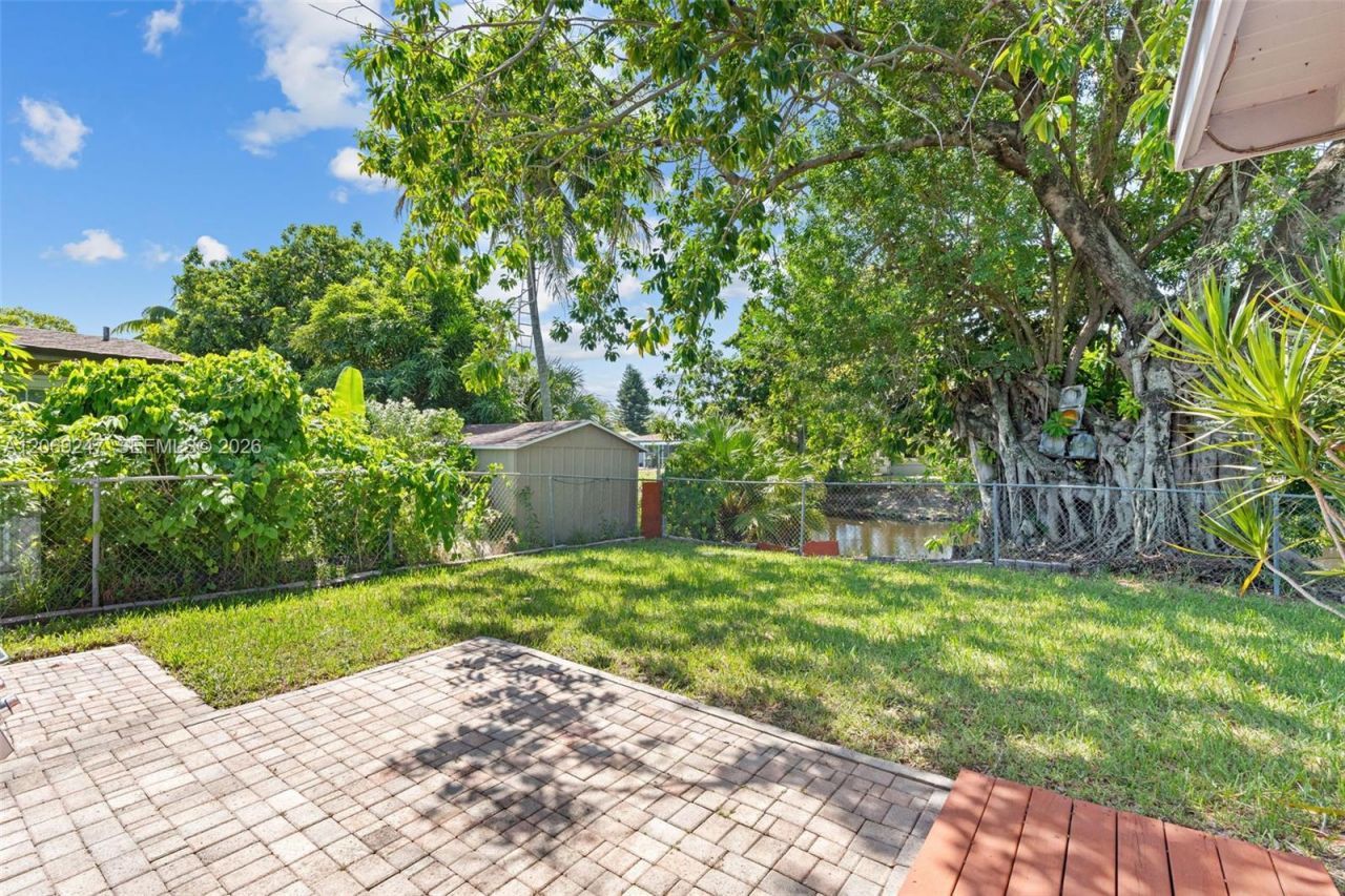 6840 SW 10th Ct , North Lauderdale, FL 33068 Photo