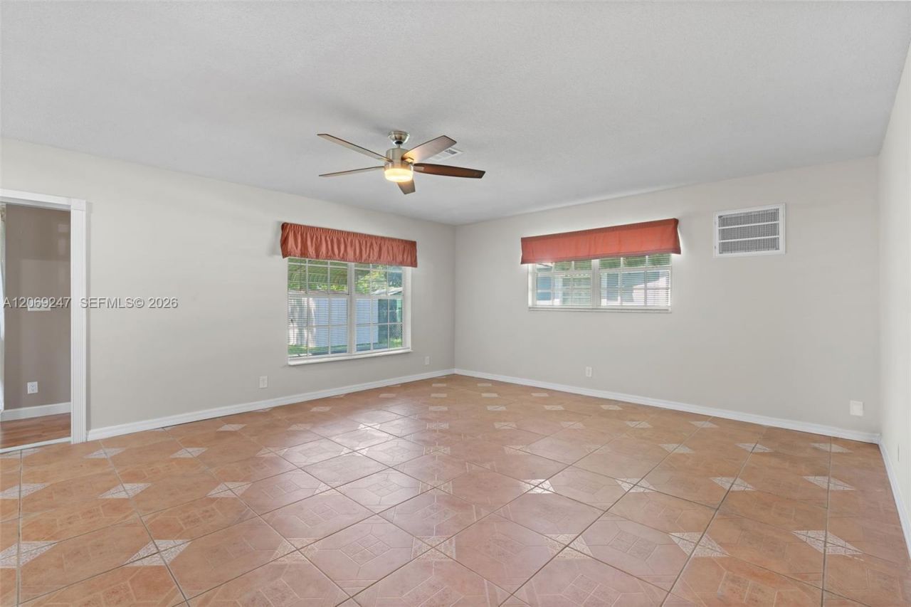 6840 SW 10th Ct , North Lauderdale, FL 33068 Photo
