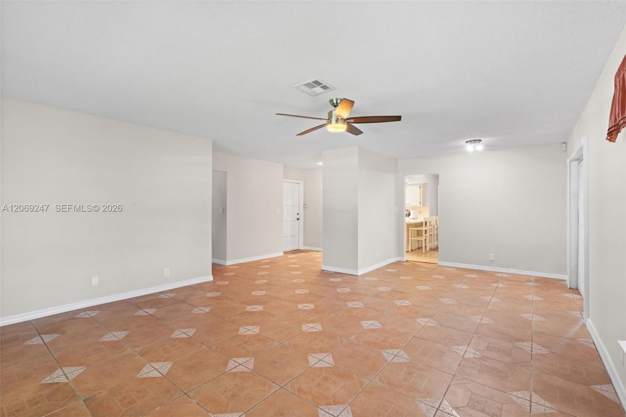 6840 SW 10th Ct , North Lauderdale, FL 33068 Photo