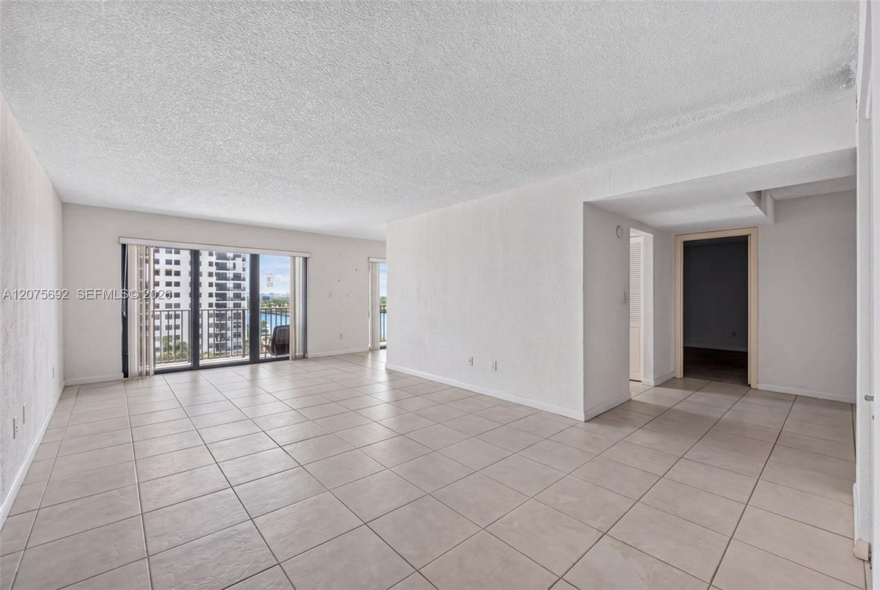 1201 S Ocean Dr , Unit 1009N, Hollywood, FL 33019 Photo