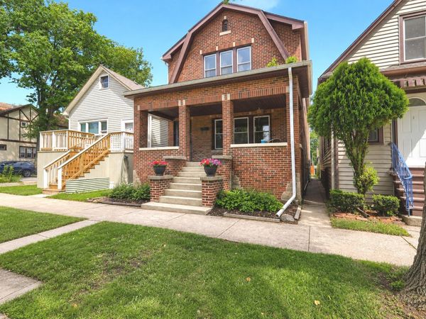1002 Circle Avenue, Forest Park, IL 60130